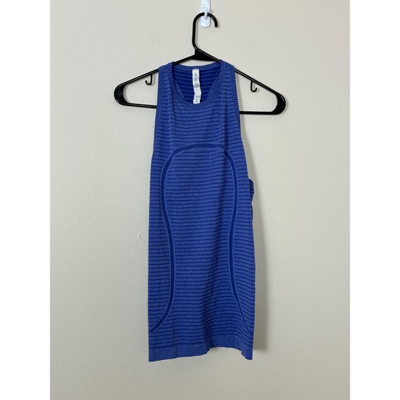 lululemon athletica Tops - Lululemon Racer Back Tank Top‎ Women's Size 6 (Q15)